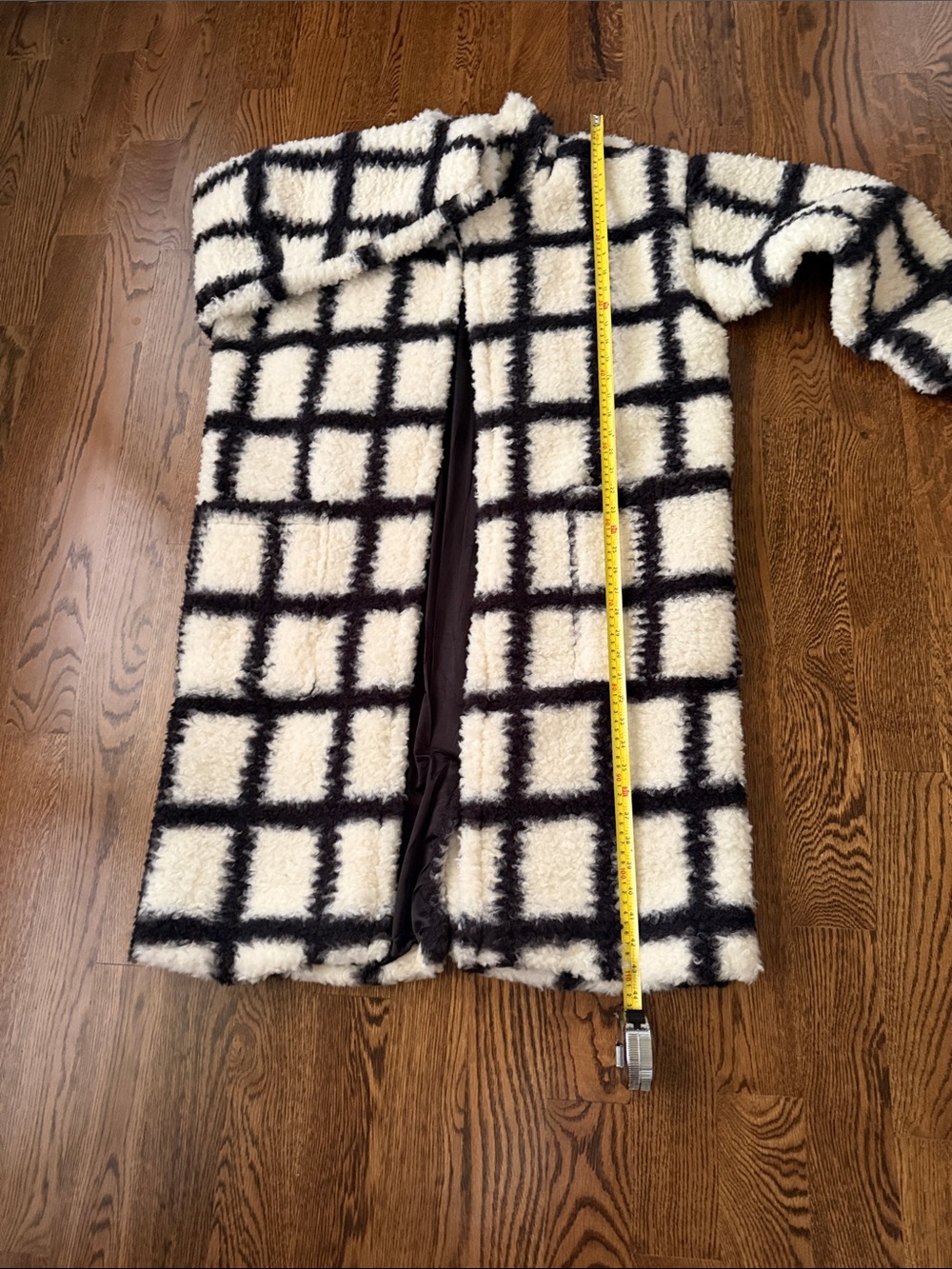 DAVI & DANI Cream and Black Plaid Teddy Coat medium - Picture 13 of 14